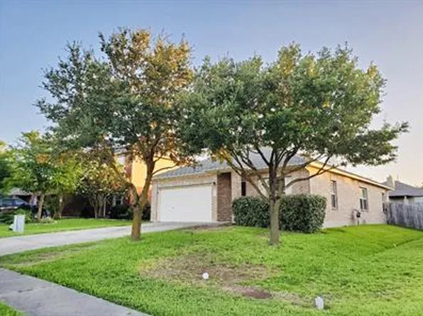 149 Maplewood N, Kyle, TX 78640