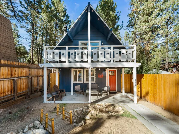 727 Elysian Blvd, Big Bear City, CA 92314
