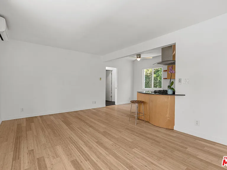 631 Pier Ave #3 — Photo 4