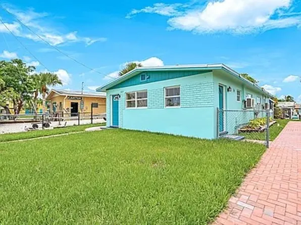 527 Goodland Dr W Unit A, Goodland, FL 34140