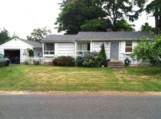 1917 NE 143rd St, Seattle, WA 98125