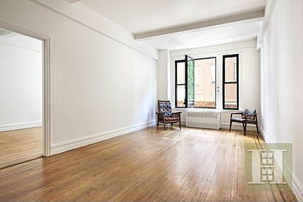 1st image of 121 W 72nd St APT 2E