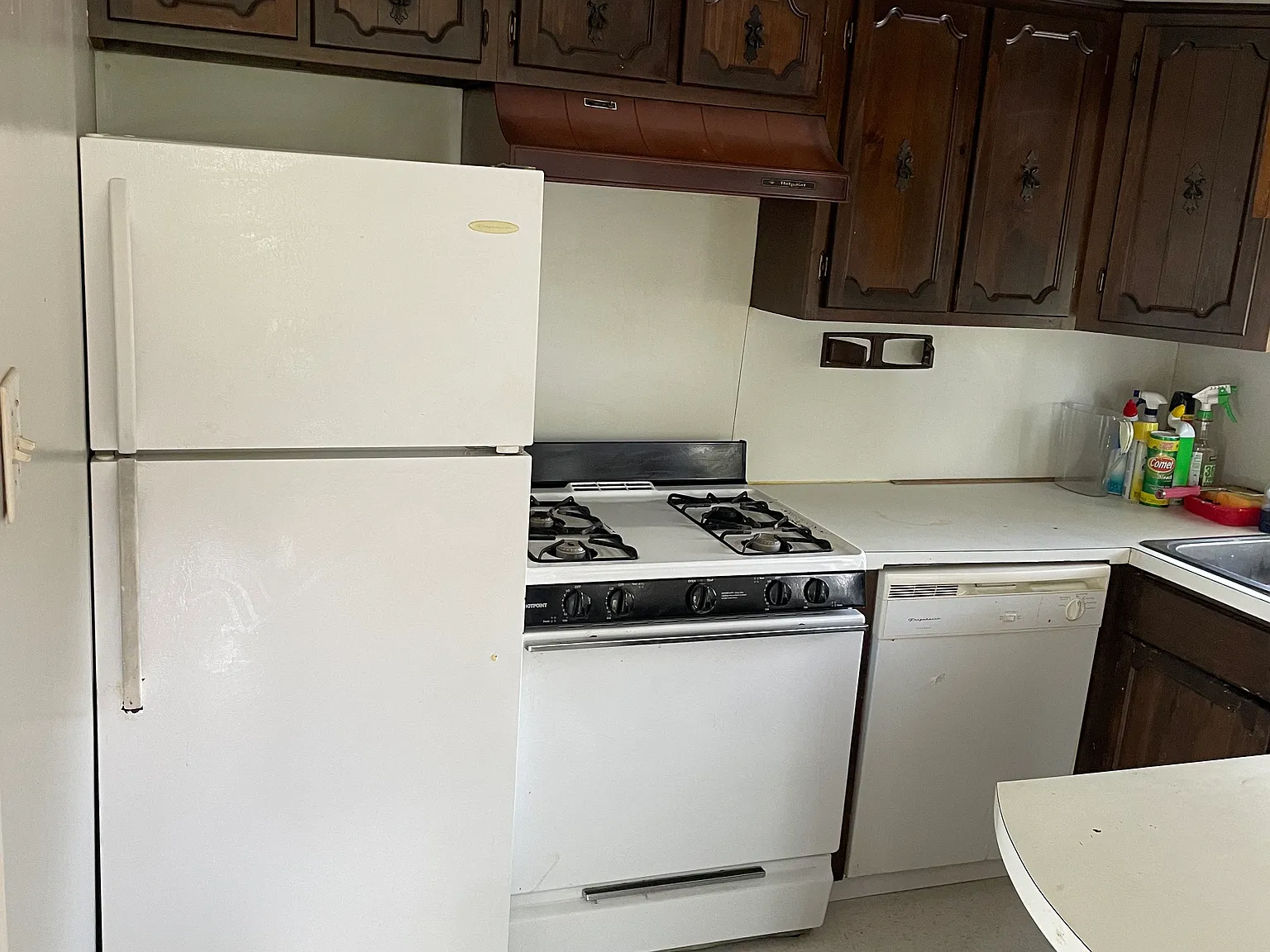 1 bed, 600 sqft, $700 — Photo 4