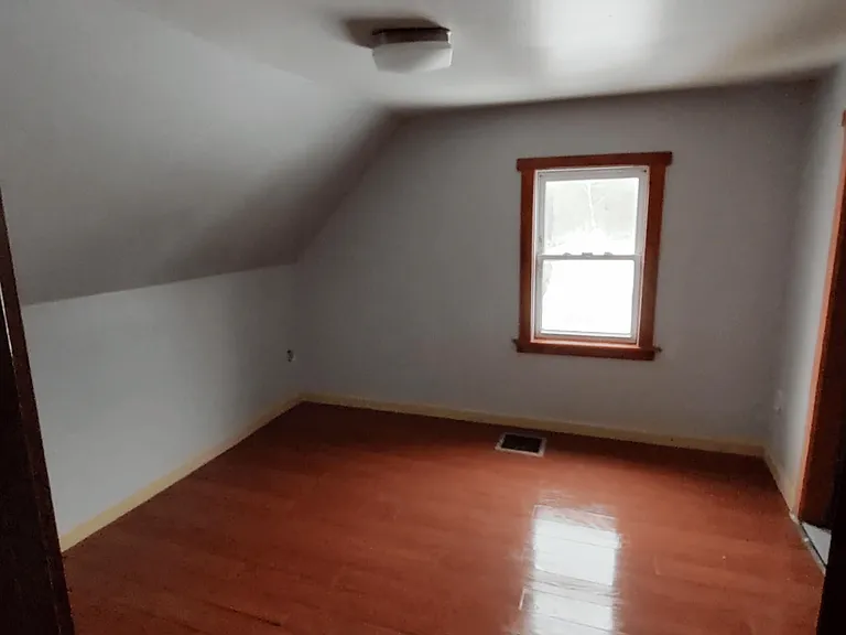 328 N Pond Rd — Photo 4