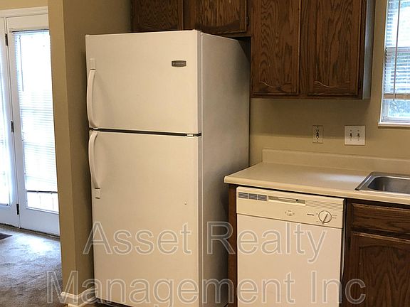 4th image of 5101 Garden Meadow Dr