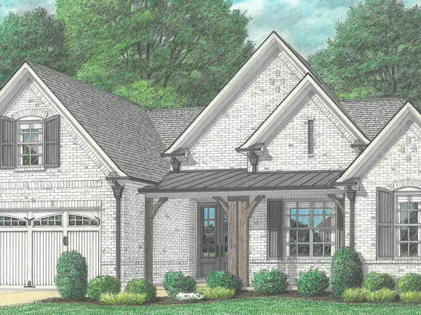 245 Laurel Wood Ln, Oakland, TN 38060