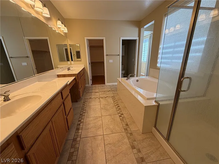 11398 Belmont Lake Dr #102 — Photo 32