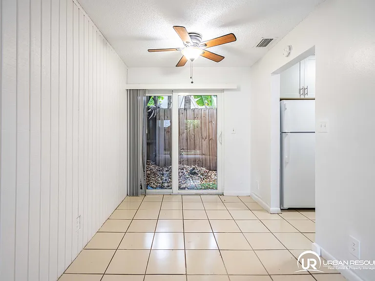 600 N Rio Vista Blvd #C — Photo 9