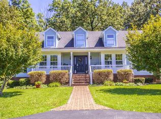 1584 Greenhill Rd, Bowling Green, KY 42103