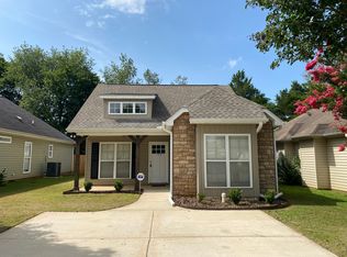 108 Moss Stone Ln, Calera, AL 35040