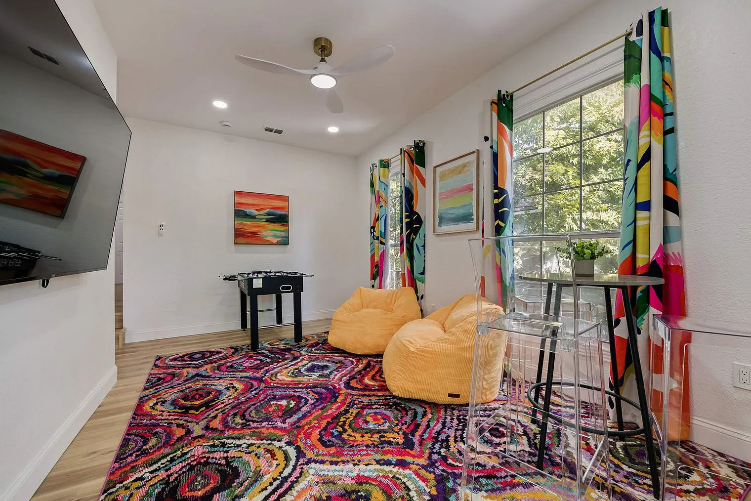 6 bed, 4.0 bath, 1097 sqft, $10,982 — Photo 4