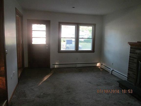 2nd image of 18 S Brookside Ave