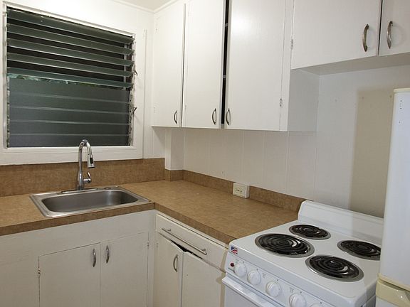 3rd image of 2208 Aloha Dr #H