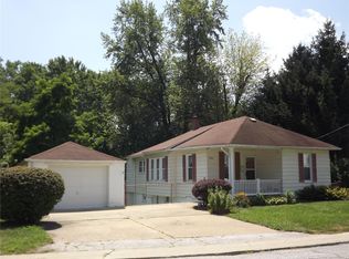 2909 Hillcrest Ave, Alton, IL 62002