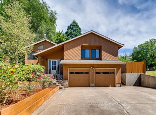 338 NW Treglown Ct, Hillsboro, OR