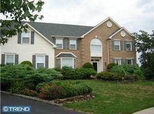 106 Scott Cir, North Wales, PA 19454