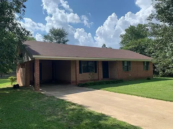 151 N Church St, Caledonia, MS 39740
