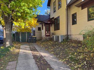 103 N Hartwell Ave, Waukesha, WI 53186