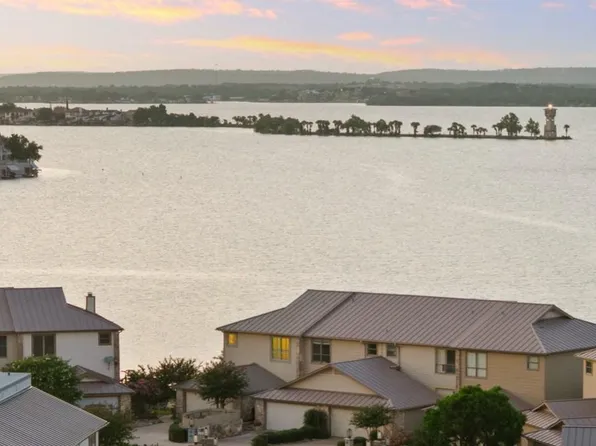 625 Horseshoe Bay Blvd, Horseshoe Bay, TX 78657