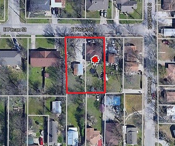 2nd image of 1518 E Pecan St