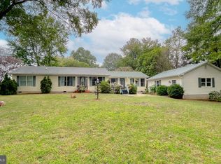 17097 Jutland Dr, Saint Inigoes, MD 20684