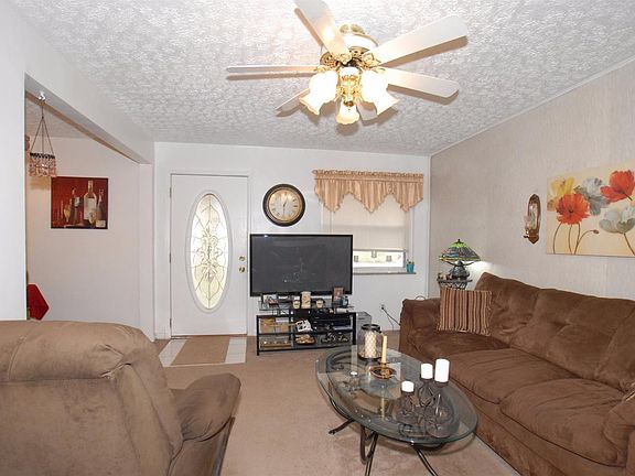 2nd image of 3261 Warfield Ave