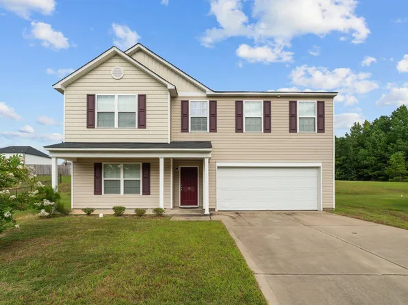 16 Summerwood Ln, Lillington, NC 27546