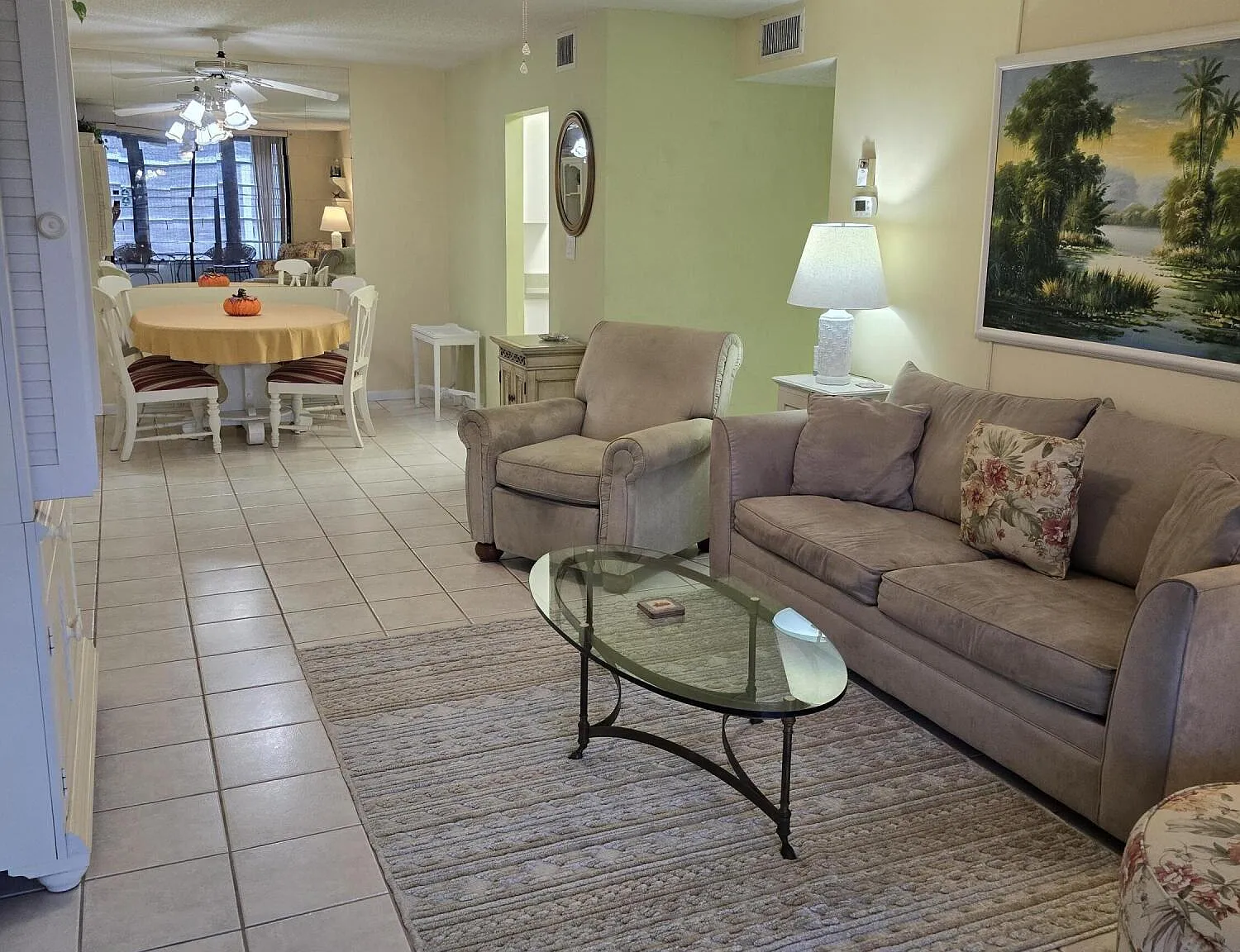 2 bed, 2.0 bath, 1131 sqft, $2,400 — Photo 4