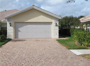 3005 Futuna Ln, Naples, FL 34119