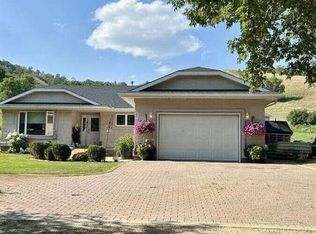 15 Kelly Dr, Fort Qu'Appelle, SK S0G1S0