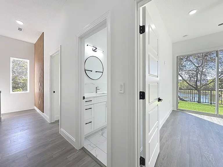 2121 Broad Water Dr — Photo 38