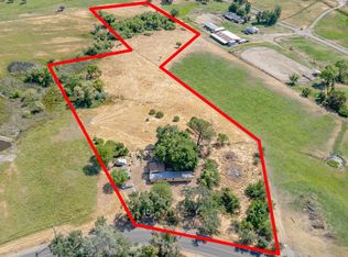 4654 Fruitland Rd, Loma Rica, CA 95901