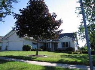 4300 Woodridge, Appleton, WI 54913