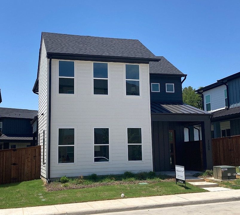 2209 Bird St, Fort Worth, TX 76111 | Zillow