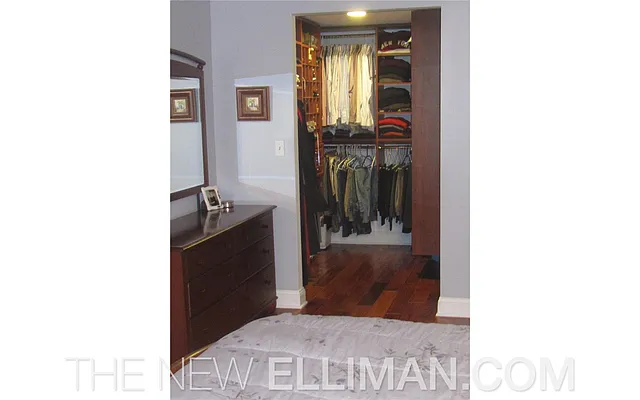 Rented by Douglas Elliman | media 29