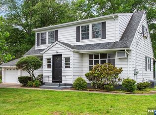 34 Emerson Rd, Westwood, NJ 07675