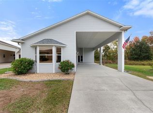 1121 Motorcoach Dr, Polk City, FL 33868