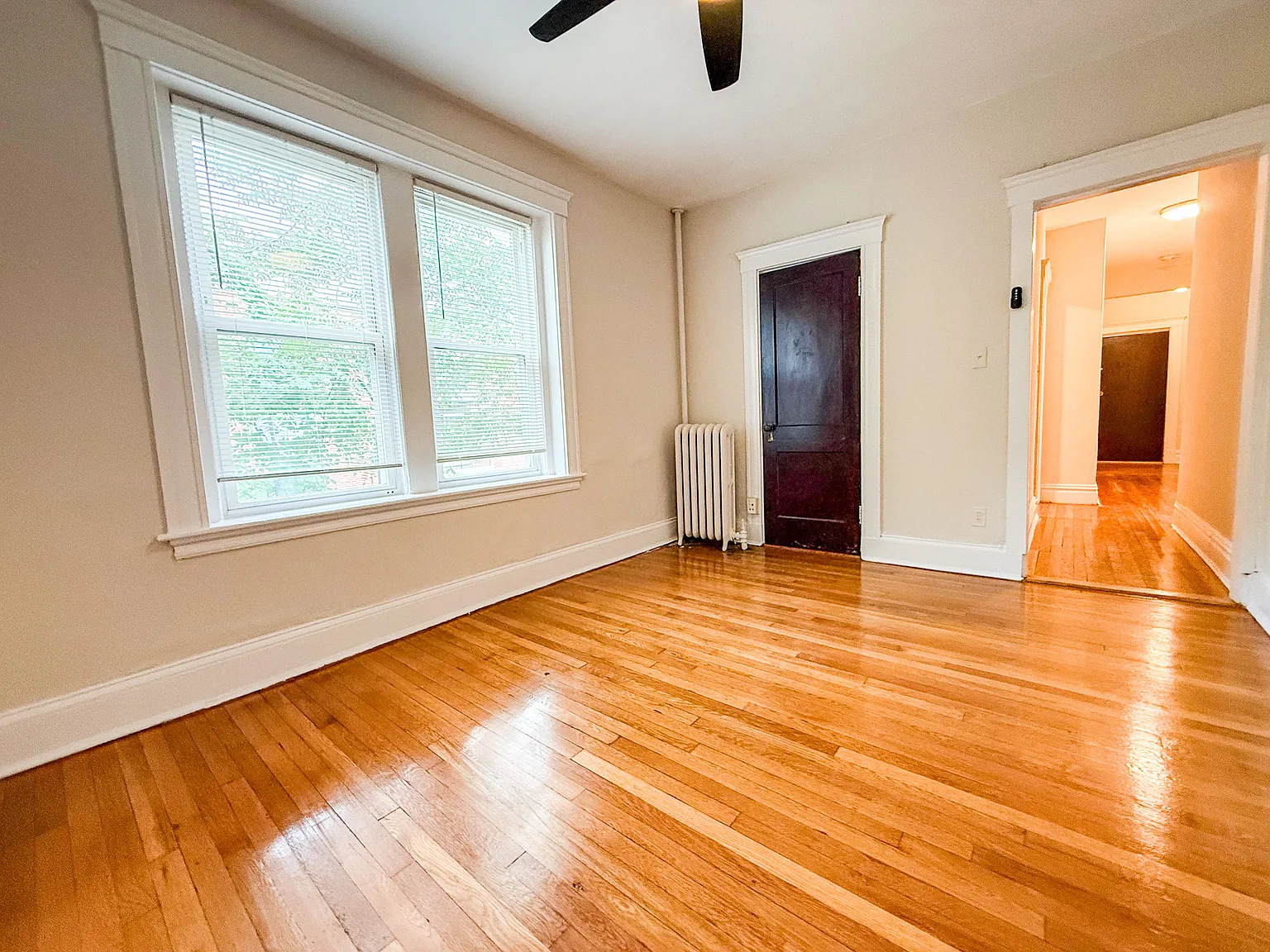 2 bed, $2,300 — Photo 4