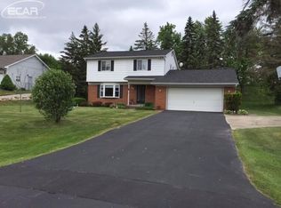 2472 Valleylane Dr, Grand Blanc, MI 48439