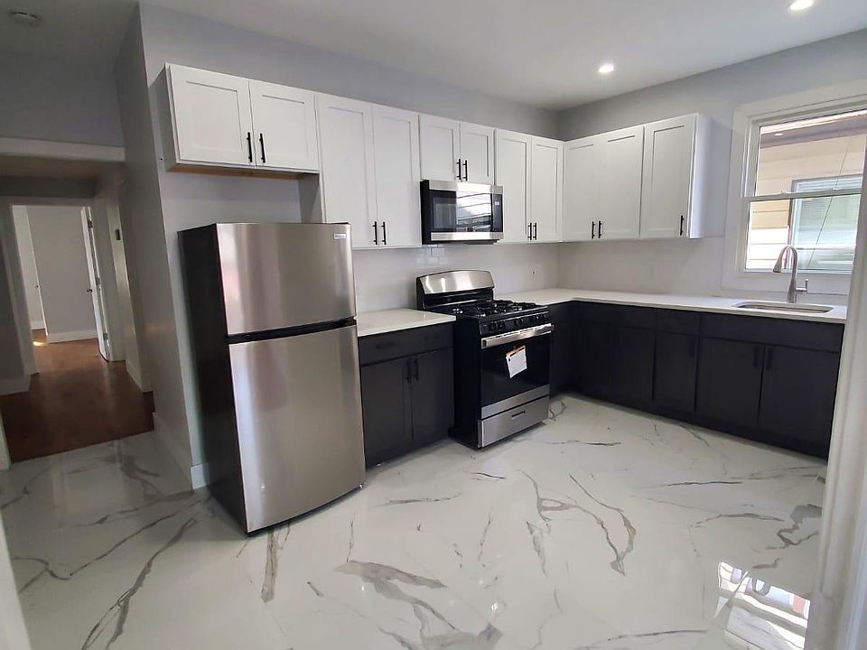 1st image of 45 Poe Ave Floor 2