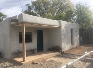 1611 Camino Porvenir, Santa Fe, NM 87505