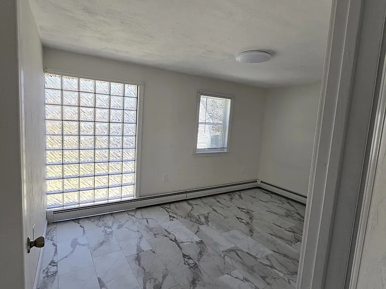 35 Hichborn St #1 — Photo 21