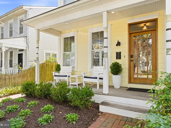123 Chesapeake Ave, Annapolis, MD 21403