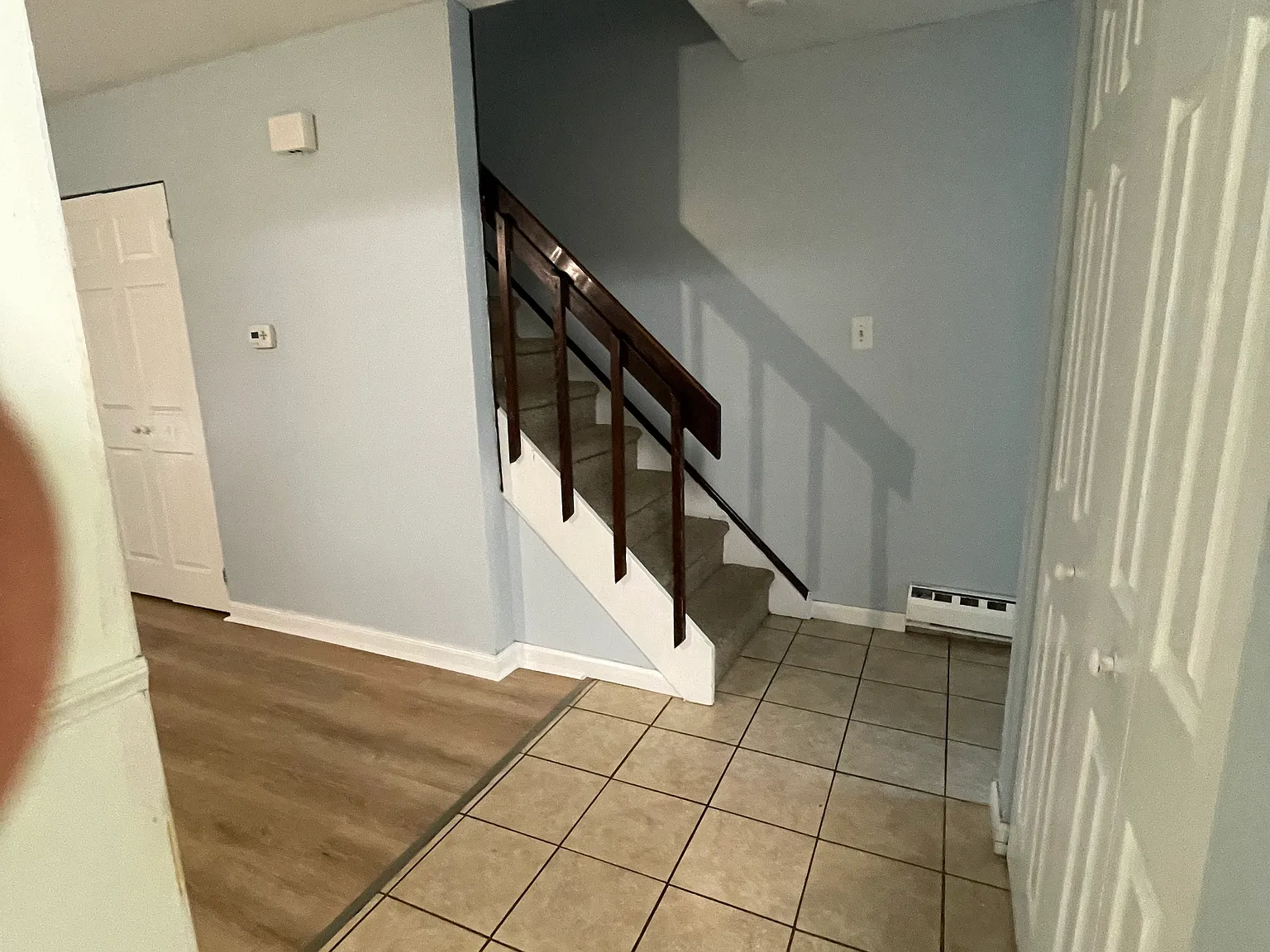 2 bed, 2.5 bath, 1392 sqft, $2,100 — Photo 3