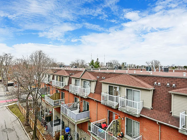895 Kennedy Rd #505 — Photo 35