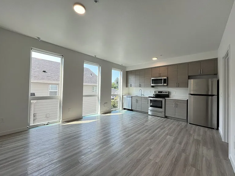 6080 SE 84th Ave #201B — Photo 10