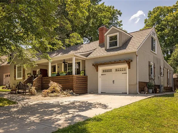 5608 Nall Ave, Roeland Park, KS 66202