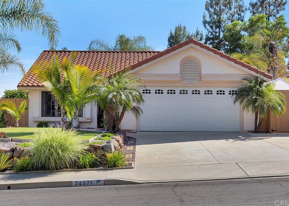 1st image of 24571 Jacarte Dr