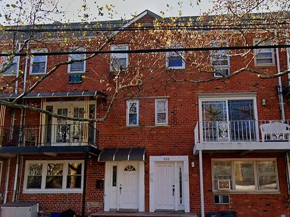 944 E 81st St, Brooklyn, NY 11236