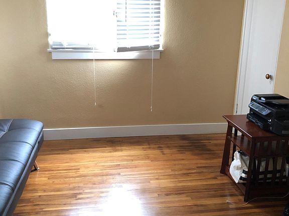 4th image of 5626 Deane Ave Floor 2